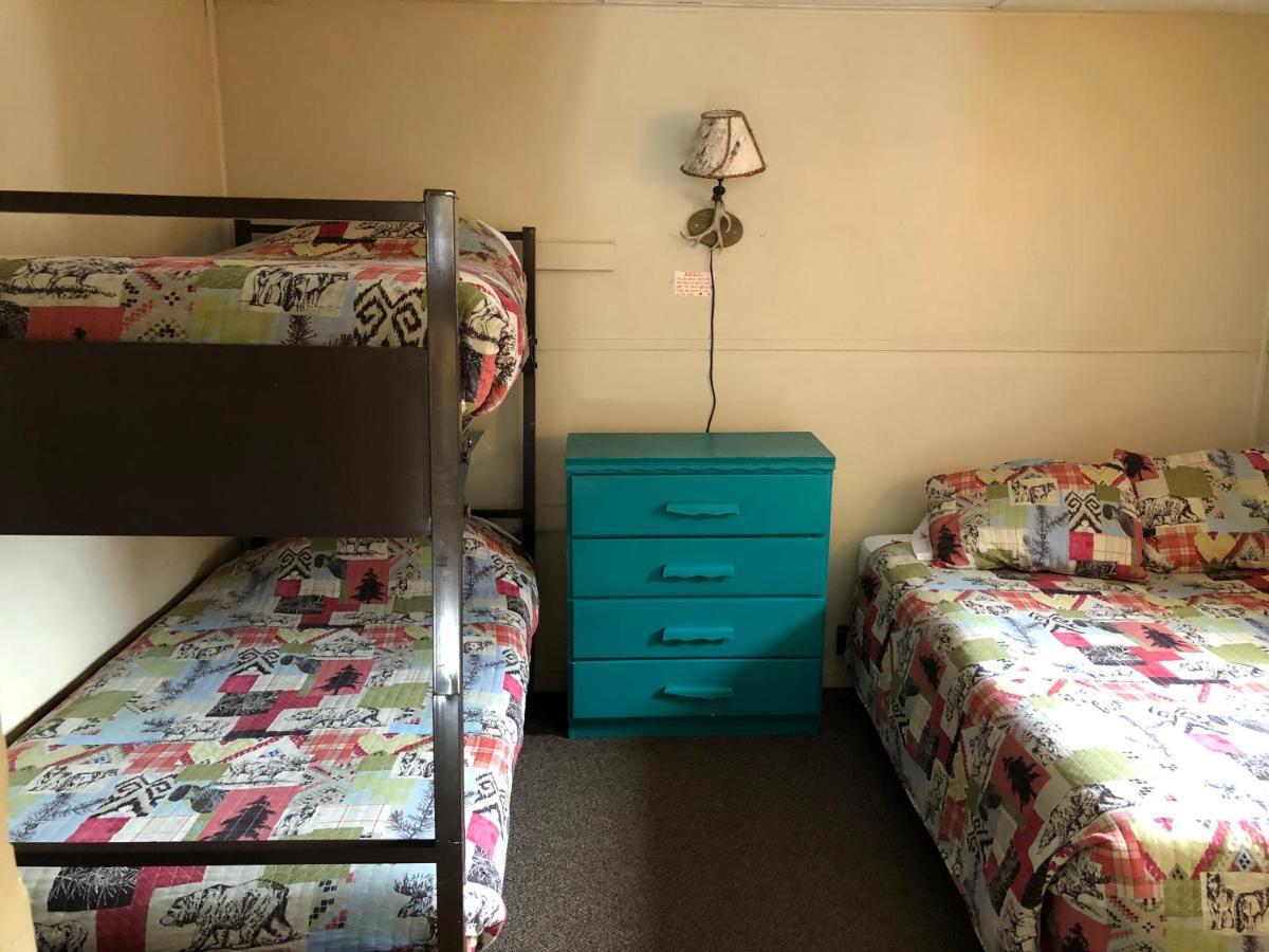 Riverbend Resort 南福克 外观 照片