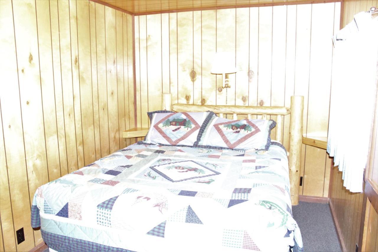 Riverbend Resort 南福克 外观 照片